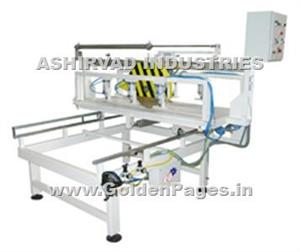 > </div>
<div class=